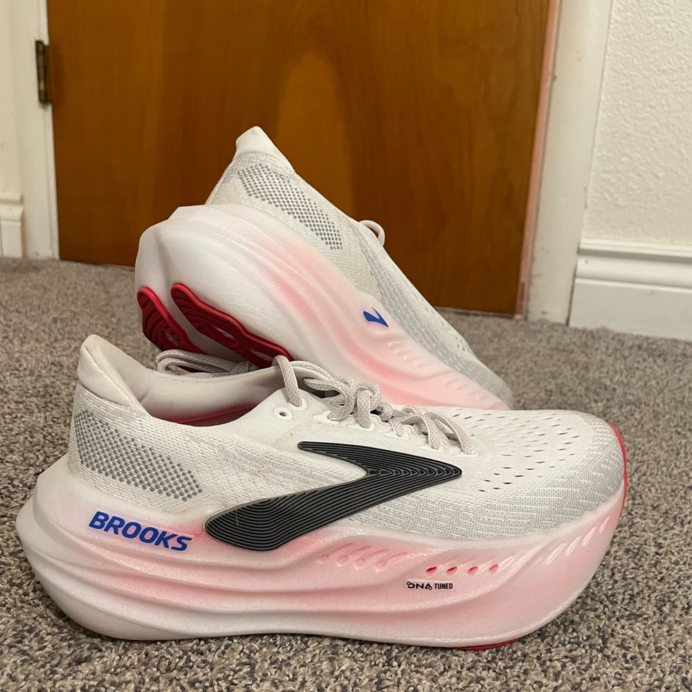 Brooks Glycerin Max Pink and White Women's Running Shoes